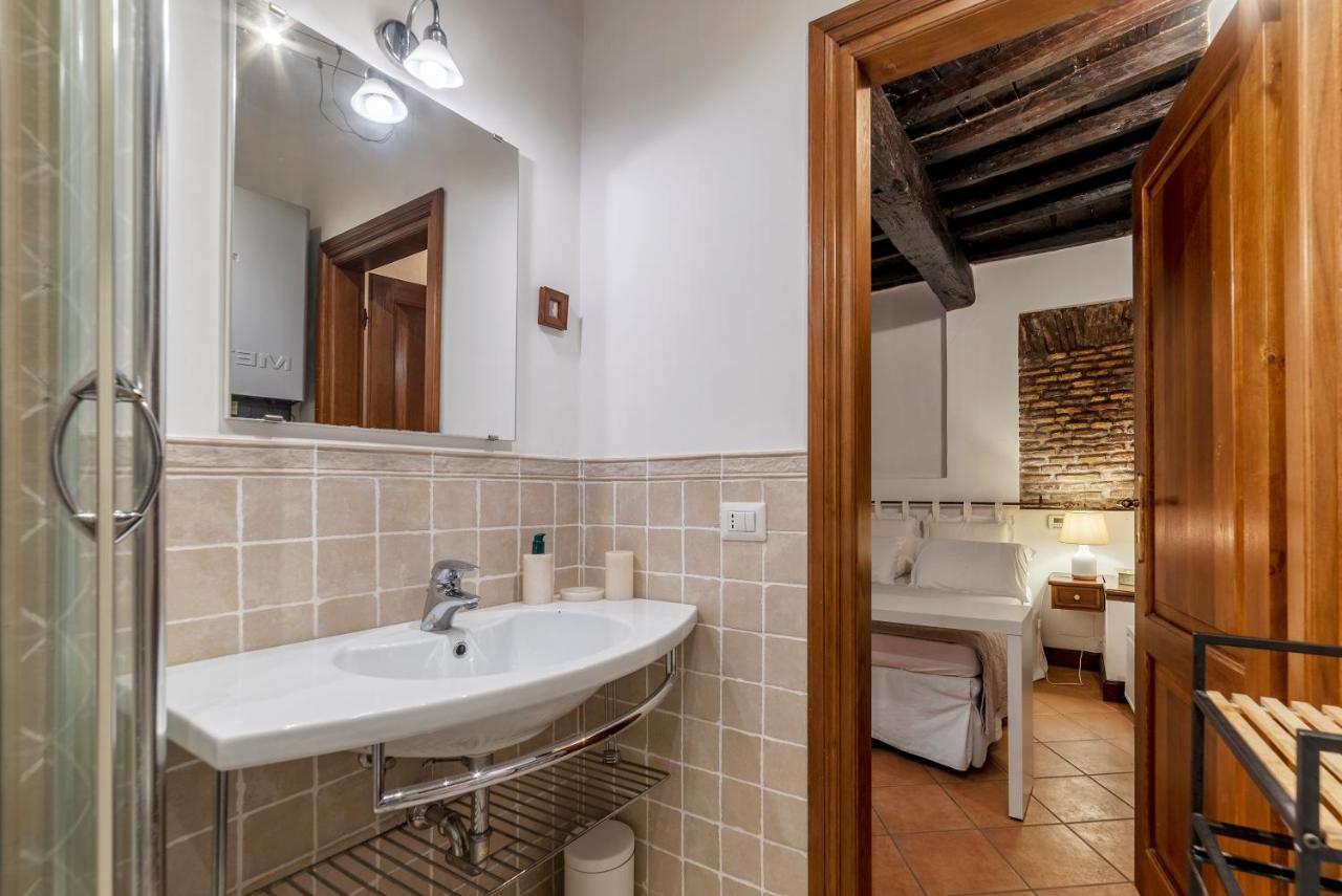 Heart Of Trastevere Studio Flat روما المظهر الخارجي الصورة
